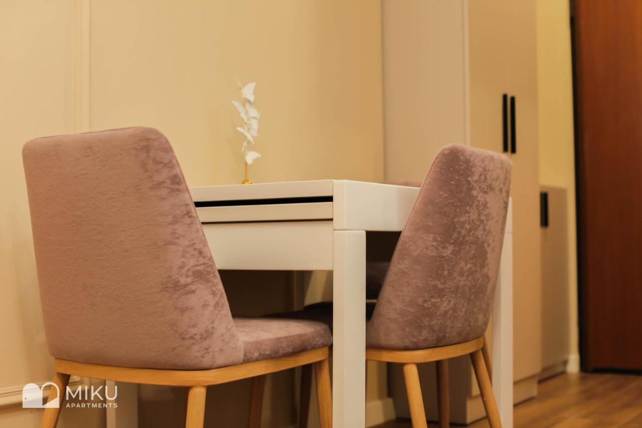 Miku Apartment - Perfect 1Bedroom At Komuna E Parisit Tiranë Luaran gambar