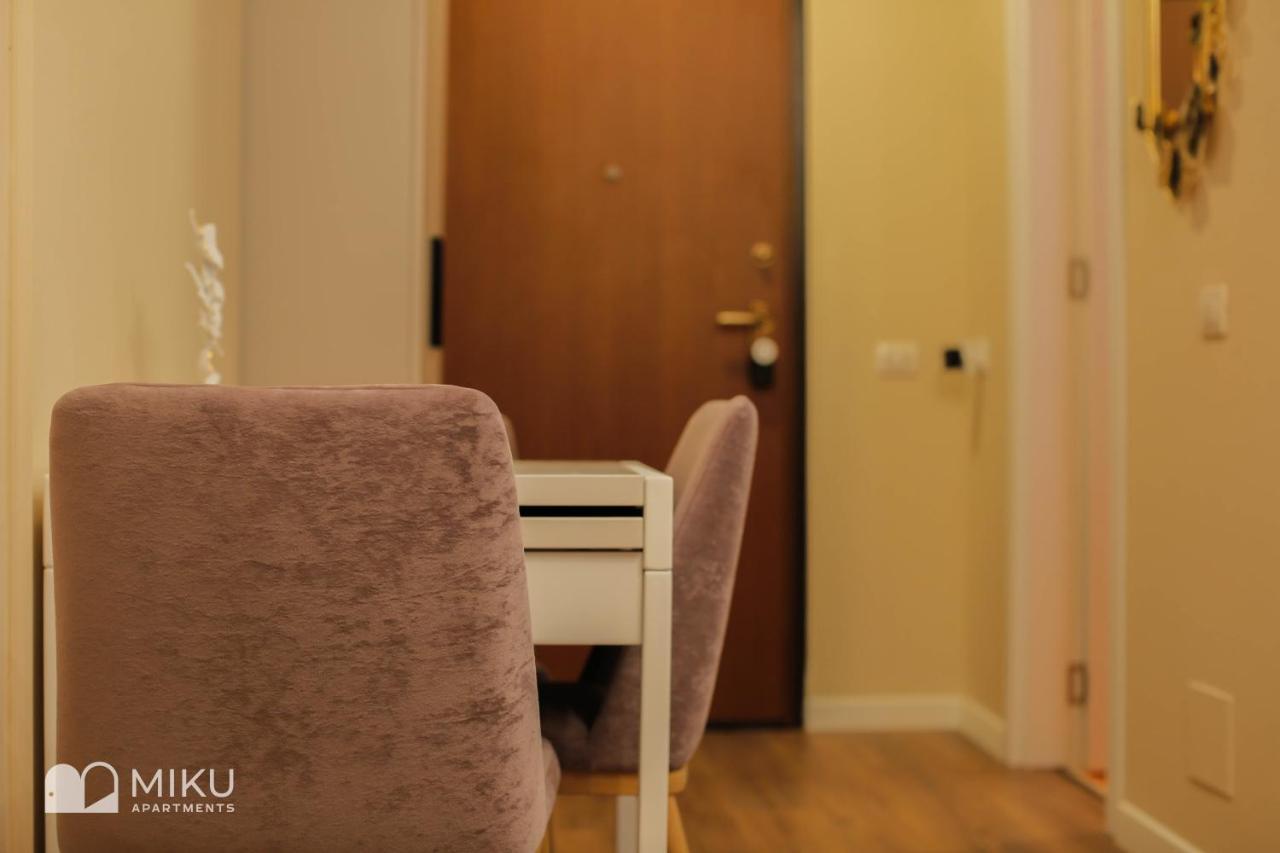 Miku Apartment - Perfect 1Bedroom At Komuna E Parisit Tiranë Luaran gambar