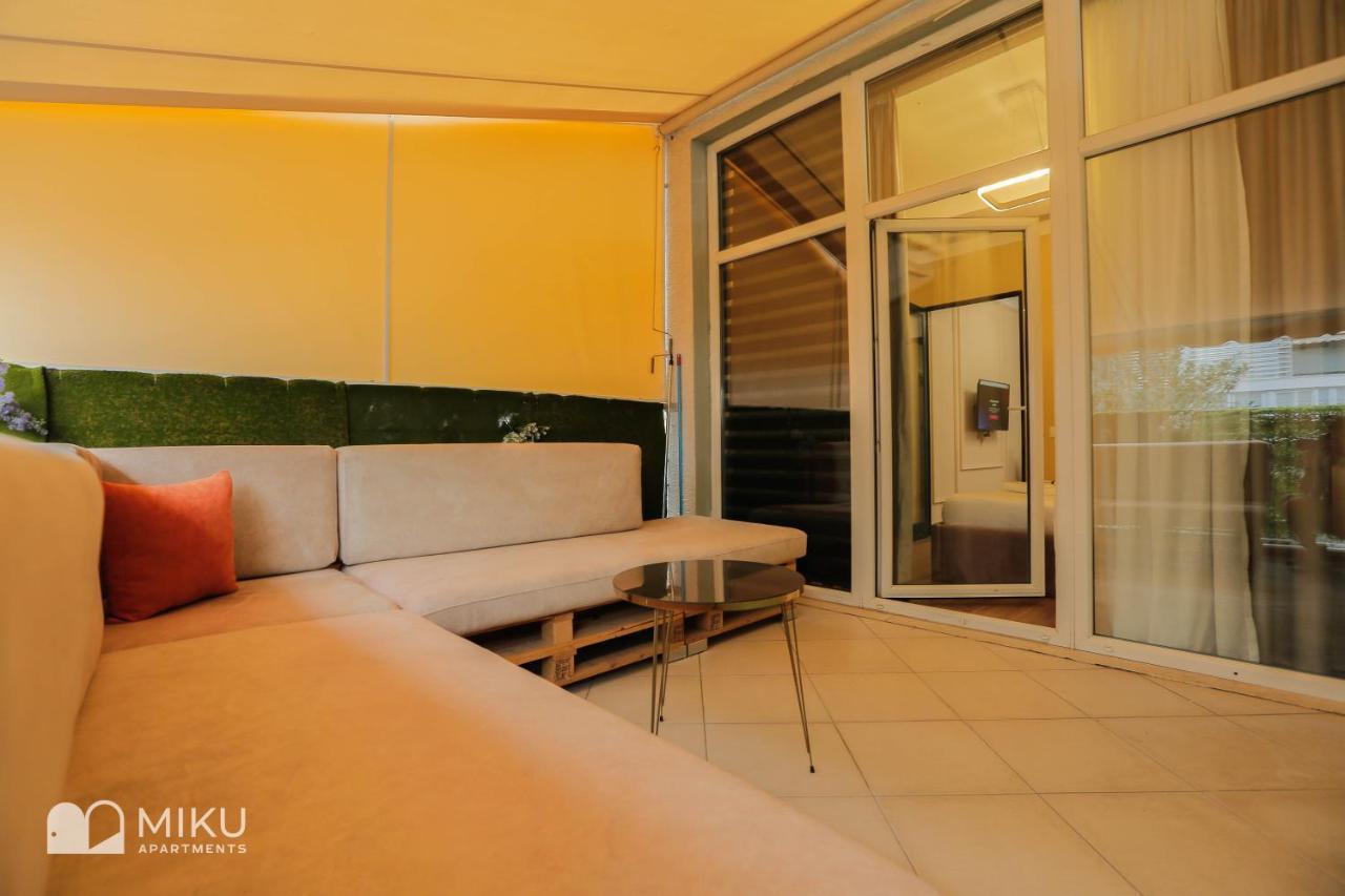 Miku Apartment - Perfect 1Bedroom At Komuna E Parisit Tiranë Luaran gambar