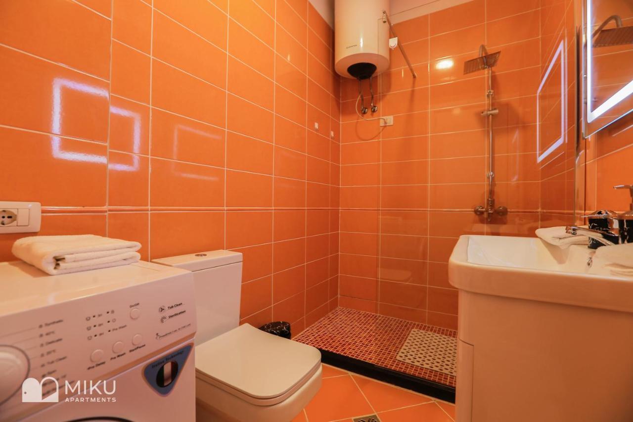 Miku Apartment - Perfect 1Bedroom At Komuna E Parisit Tiranë Luaran gambar